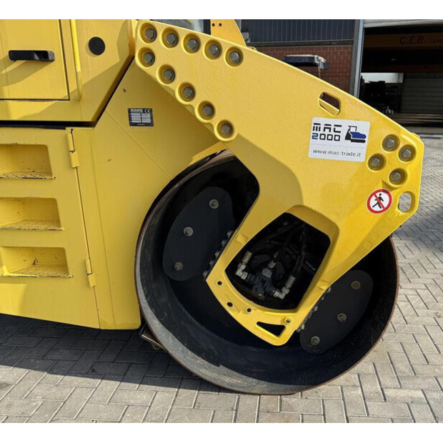 2006 BOMAG BW151AD-4-43284603