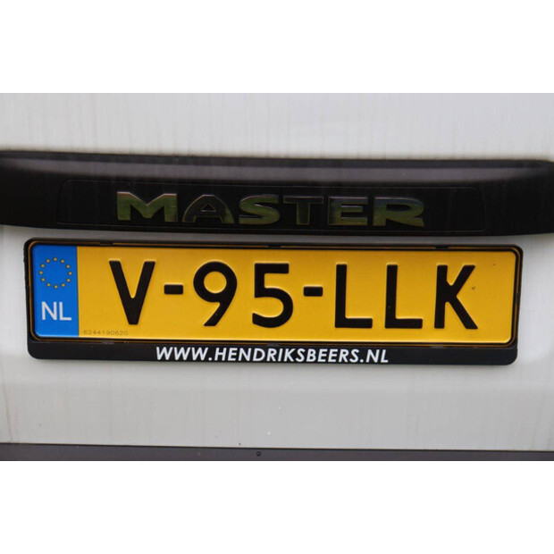 2022 Renault Master-43285755