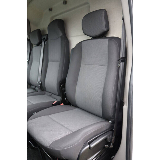 2022 Renault Master-43285758