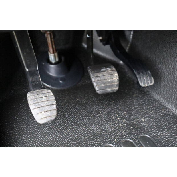 2022 Renault Master-43285760