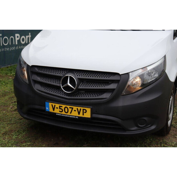 2017 Mercedes-Benz Vito-43285817