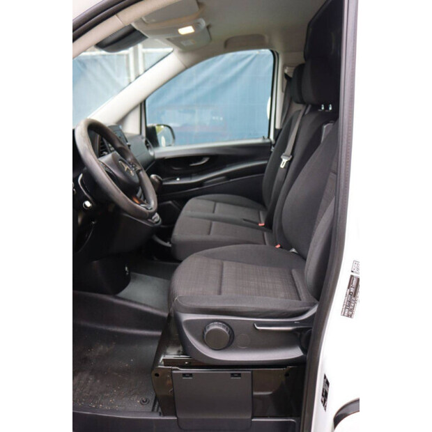 2017 Mercedes-Benz Vito-43285827
