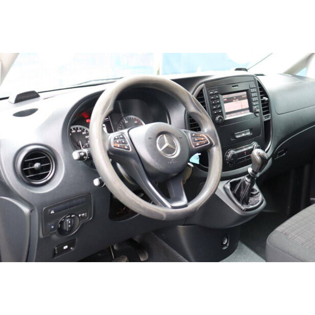 2017 Mercedes-Benz Vito-43285830