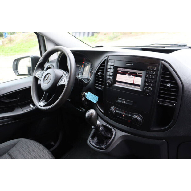 2017 Mercedes-Benz Vito-43285852