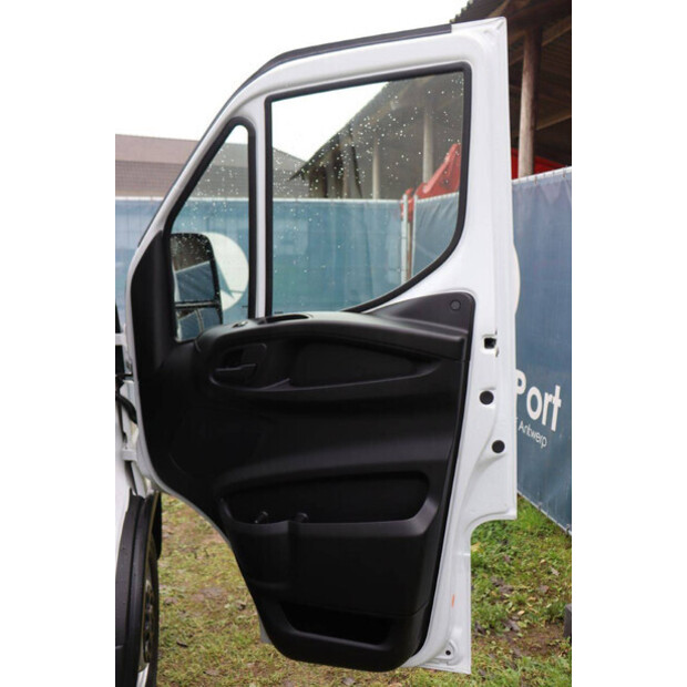 2023 Iveco Daily 35S14-43285912