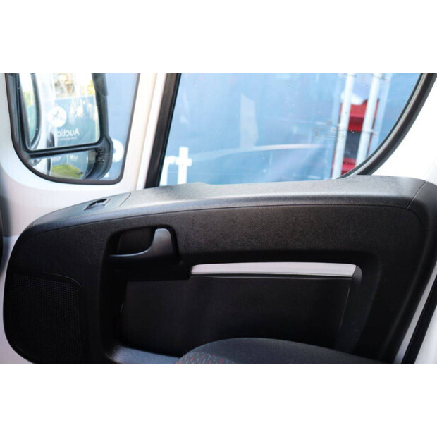 2021 Peugeot BOXER-43285991