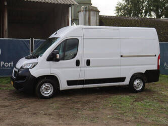 Image de VÉHICULES UTILITAIRES 2021 Peugeot BOXER