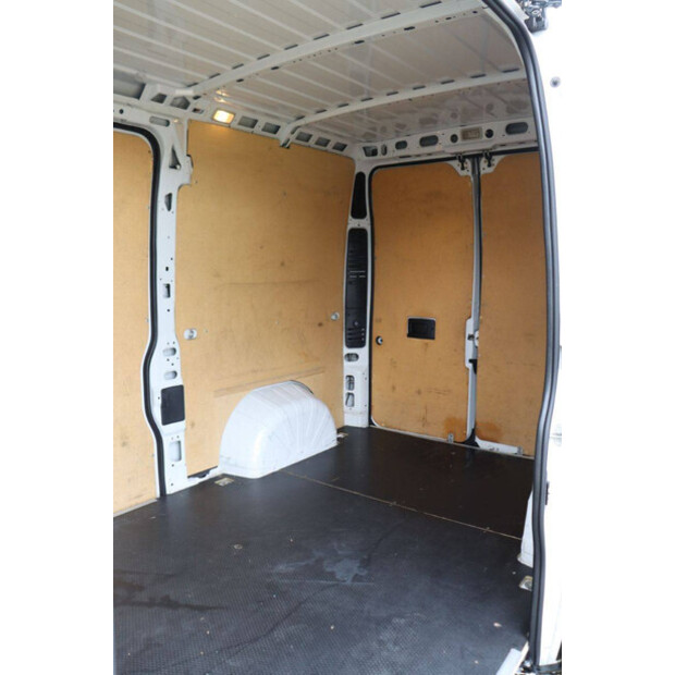 2021 Peugeot BOXER-43286636