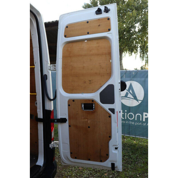 2022 Volkswagen CRAFTER-43286744