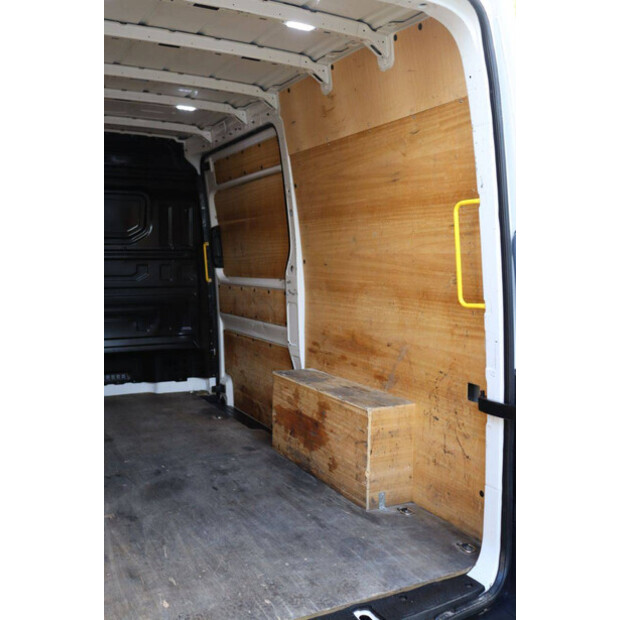 2022 Volkswagen CRAFTER-43286747