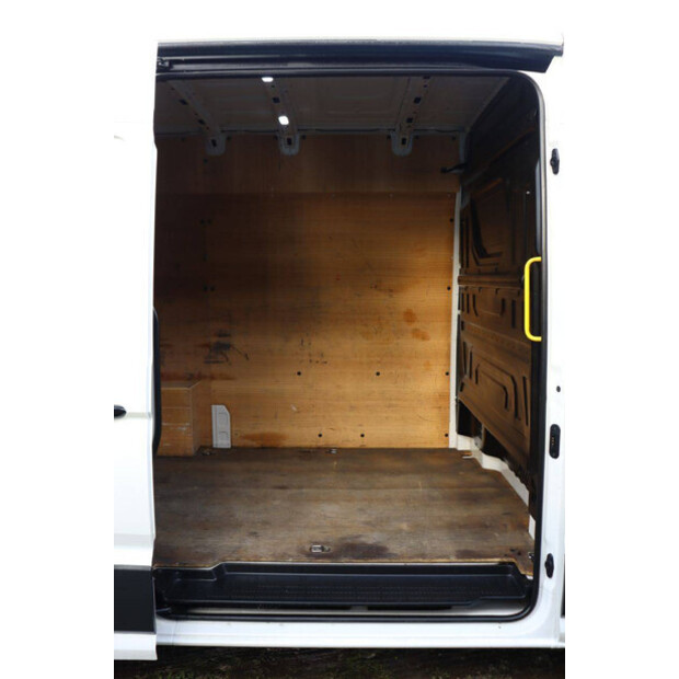 2022 Volkswagen CRAFTER-43286750