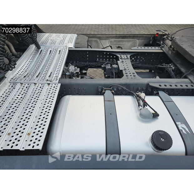 2021 مرسيدس بنز ACTROS 1845-43287210