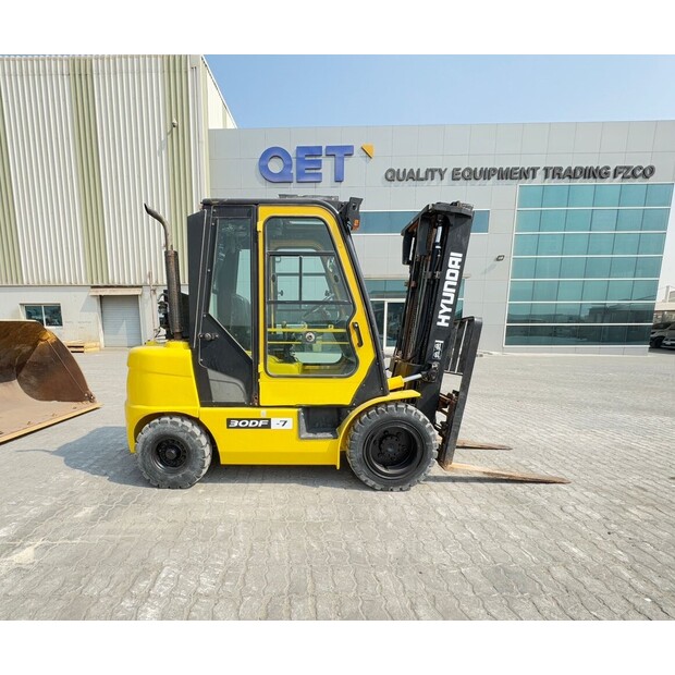 2016 Hyundai 30DF-7-43287391