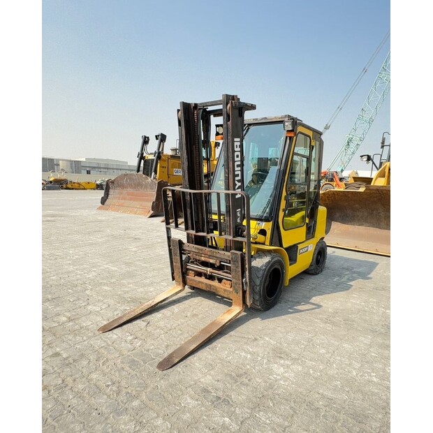 2016 Hyundai 30DF-7-43287394