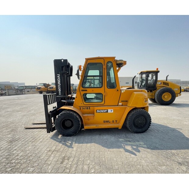 2013 Hyundai 50DF-7-43287405