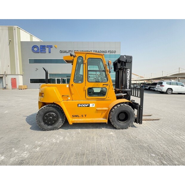 2013 Hyundai 50DF-7-43287406