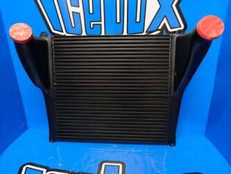Image de Refroidisseur d'air de suralimentation Charge Air Cooler Kenworth Used