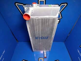 Image for SPARE PARTS Radiator - Aluminum JOHN DEERE Used