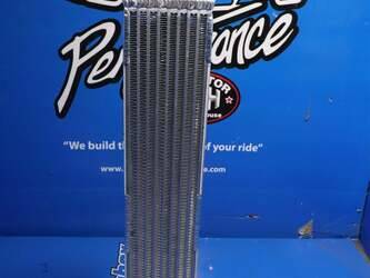 صورة ل قطع الغيار مبردات الزيت جون دير مستعملة