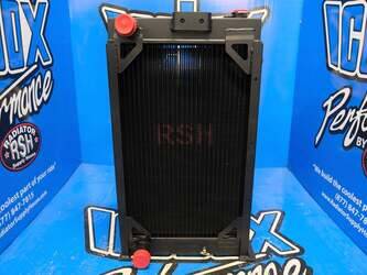 صورة ل قطع الغيار Radiator-SOH جون دير مستعملة