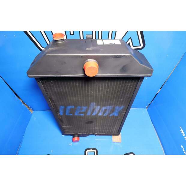 Radiator - Aluminum جون دير مستعملة-43288955