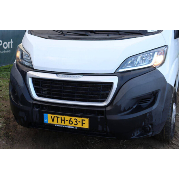 2018 Peugeot BOXER-43290619