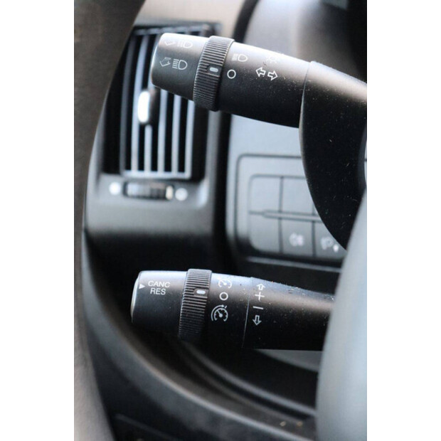 2018 Peugeot BOXER-43290639