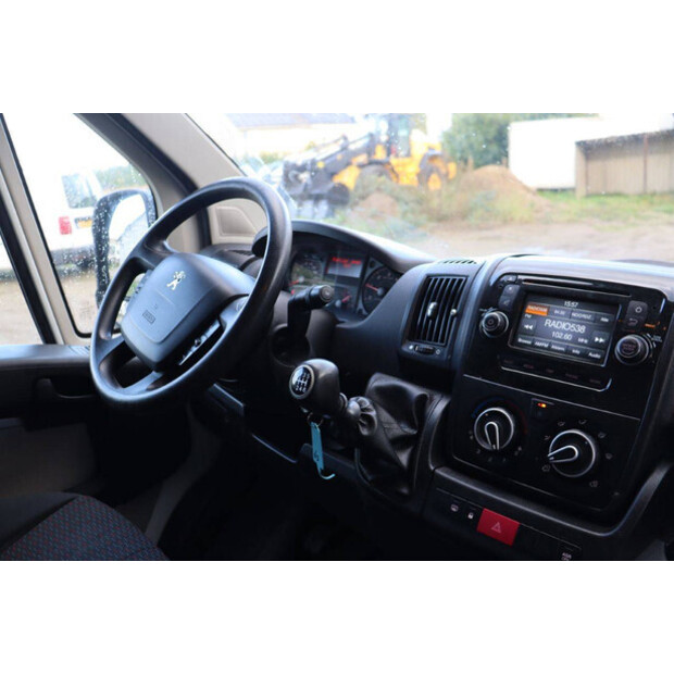 2018 Peugeot BOXER-43290651