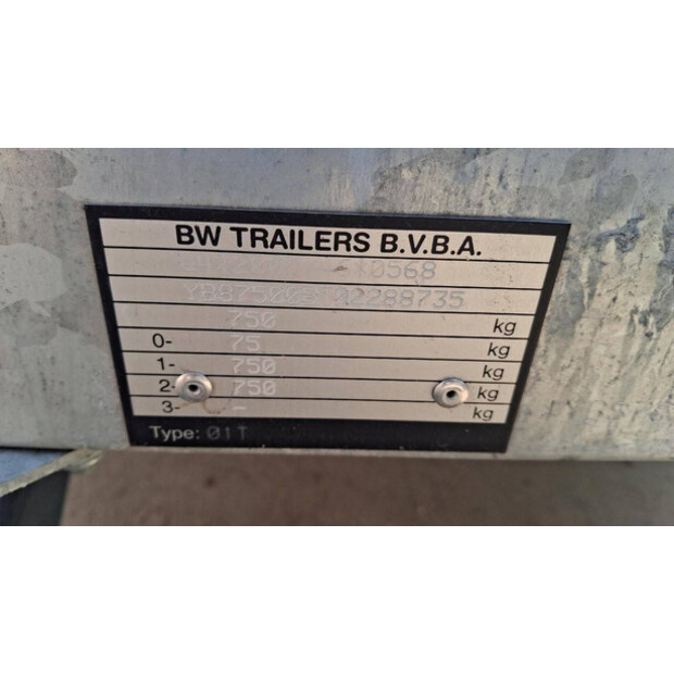 BW Trailer 01T-43290823