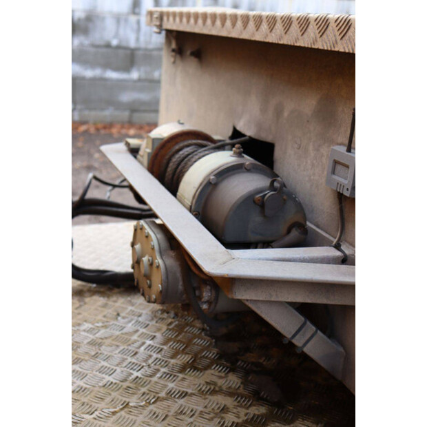 2016 فيلدهايزن P47-2A-43291774