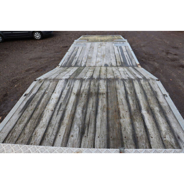 2016 فيلدهايزن P47-2A-43291775