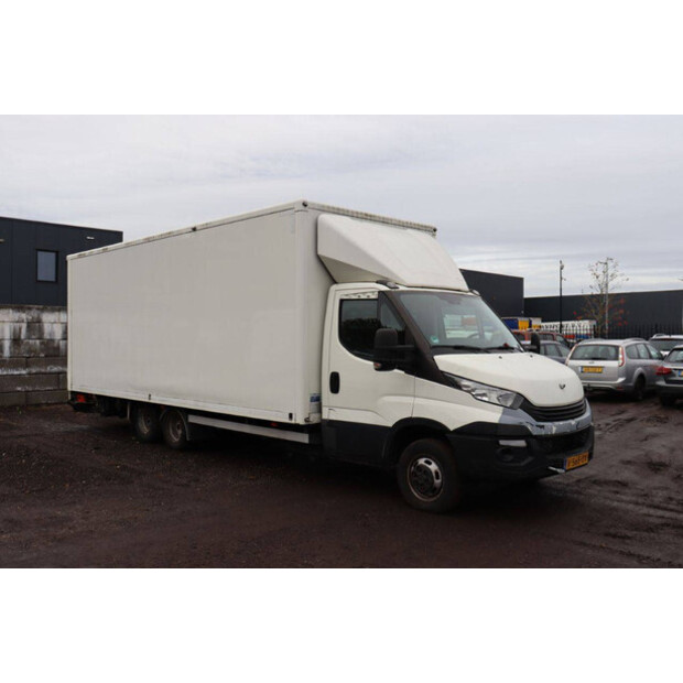 2017 VELDHUIZEN P46-1-43291905