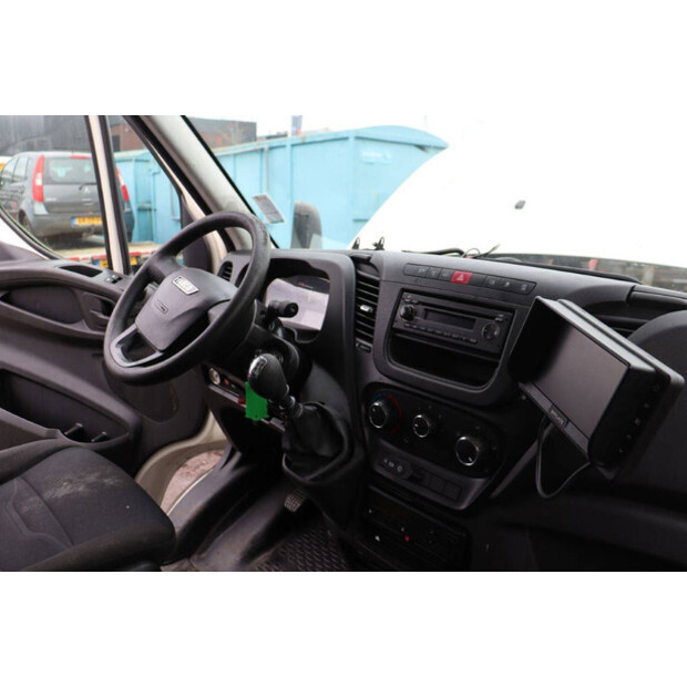 2017 VELDHUIZEN P46-1-43291940