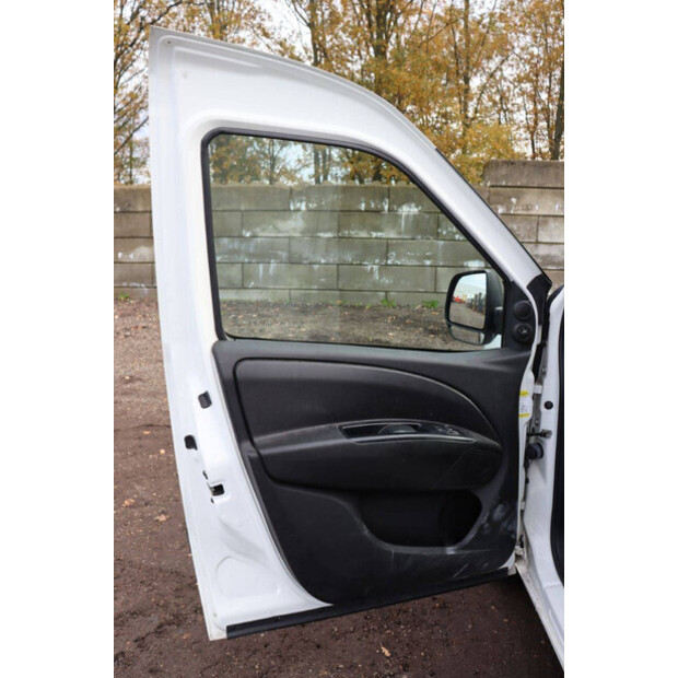 2017 Opel Combo van-43291969