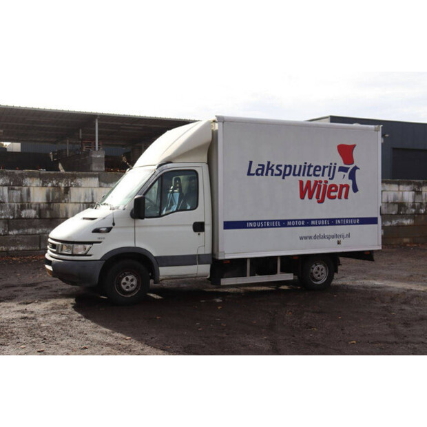 2004 Iveco Daily 35S-43292035