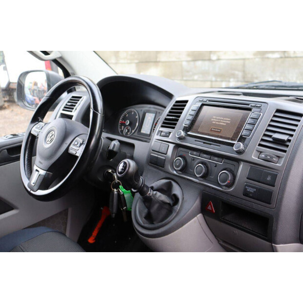 2012 Volkswagen Transporter-43292287