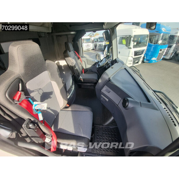 2022 رينو T520-43292698