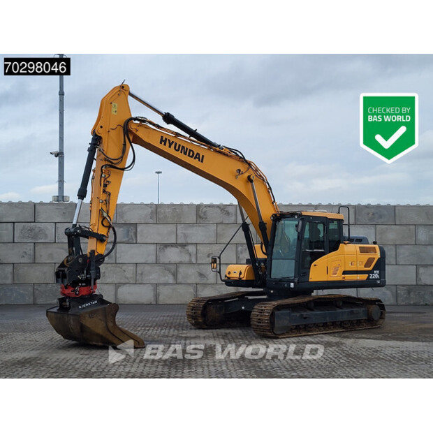 2017 هيونداي HX220L-43292748