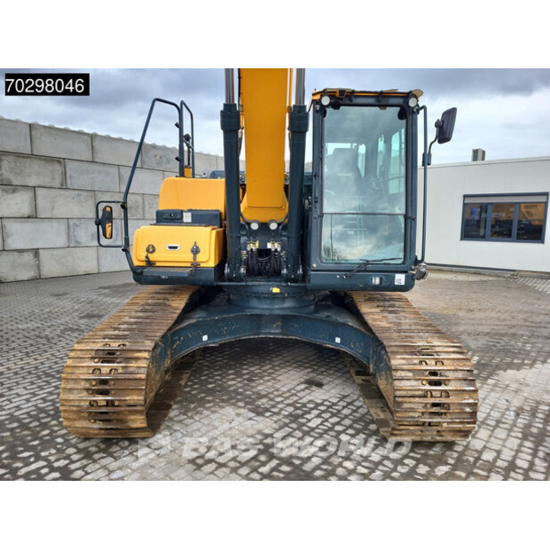 2017 هيونداي HX220L-43292754