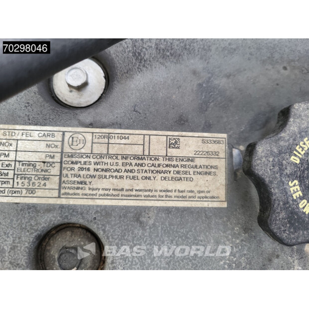 2017 هيونداي HX220L-43292769