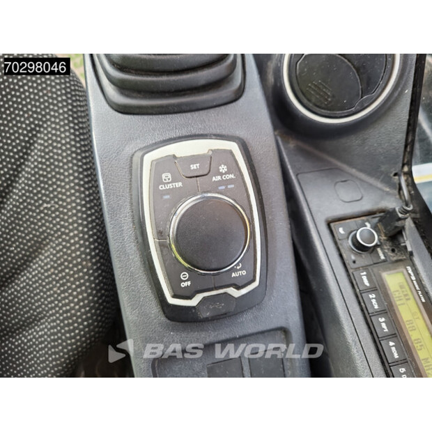 2017 هيونداي HX220L-43292790