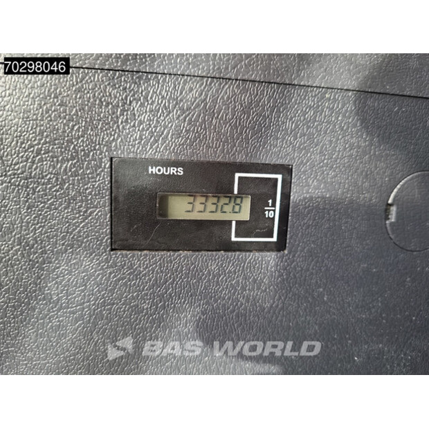 2017 هيونداي HX220L-43292792