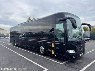 صورة ل الباصات 2016 مرسيدس بنز