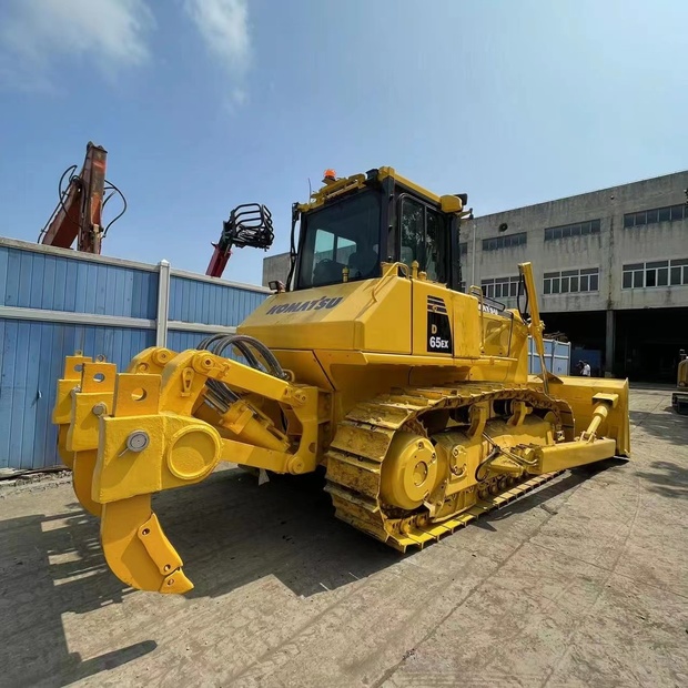 2023 Komatsu D65EX-16-43306912
