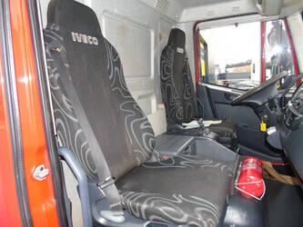 2009-iveco-eurocargo-120e22-1346291-43306988