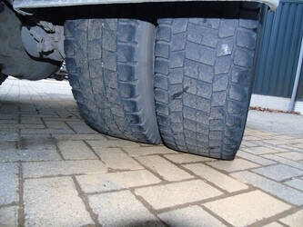 2009-iveco-eurocargo-120e22-1346291-43306998