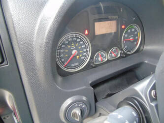 2009-iveco-eurocargo-120e22-1346291-43307009