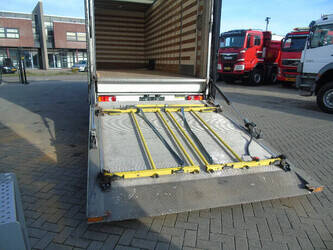 2014-renault-12-220-43307101
