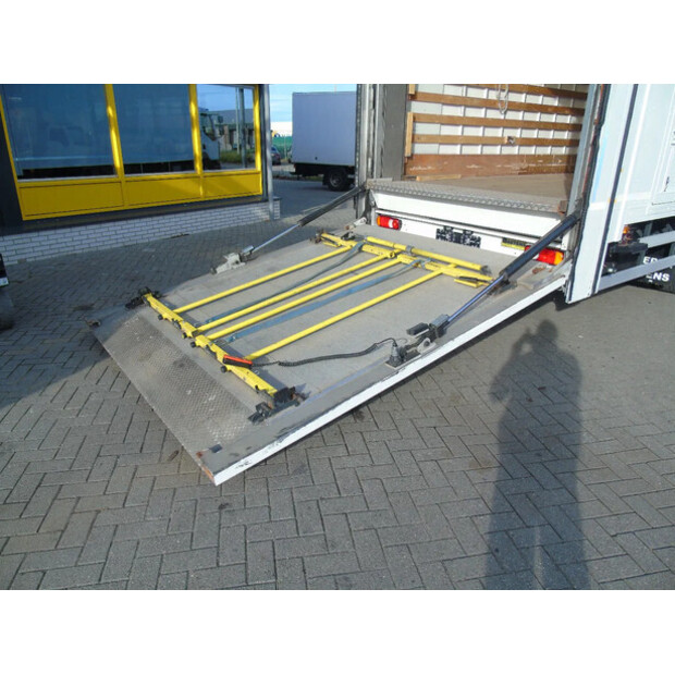 2014 Renault 12.220-43307102