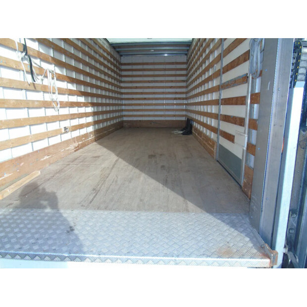 2014 Renault 12.220-43307105